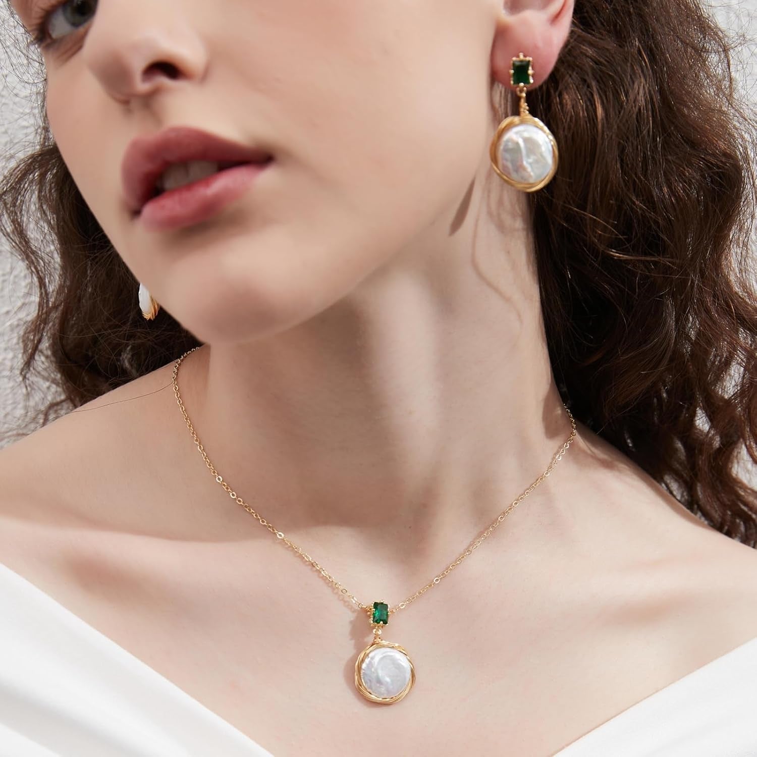 Natural Baroque Freshwater Pearl Necklace for Women, Handmade Jewelry Gift for Mom Lover Her (14K Gold Plated)