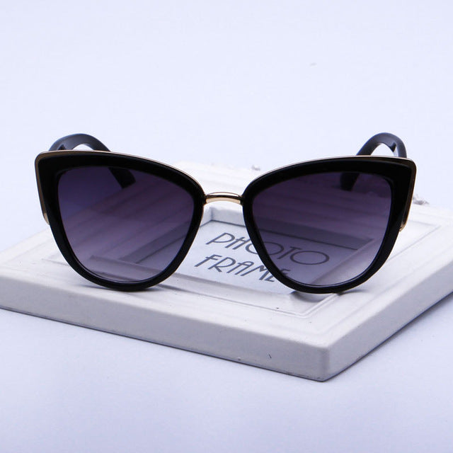 Vintage Cat Eye Women`s Sunglasses