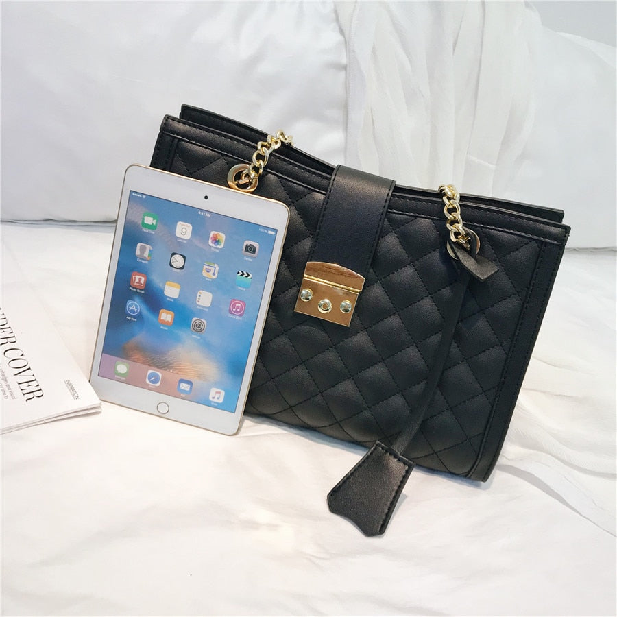 Large Capacity Pu Leather Chain Crossbody Bag High Quality