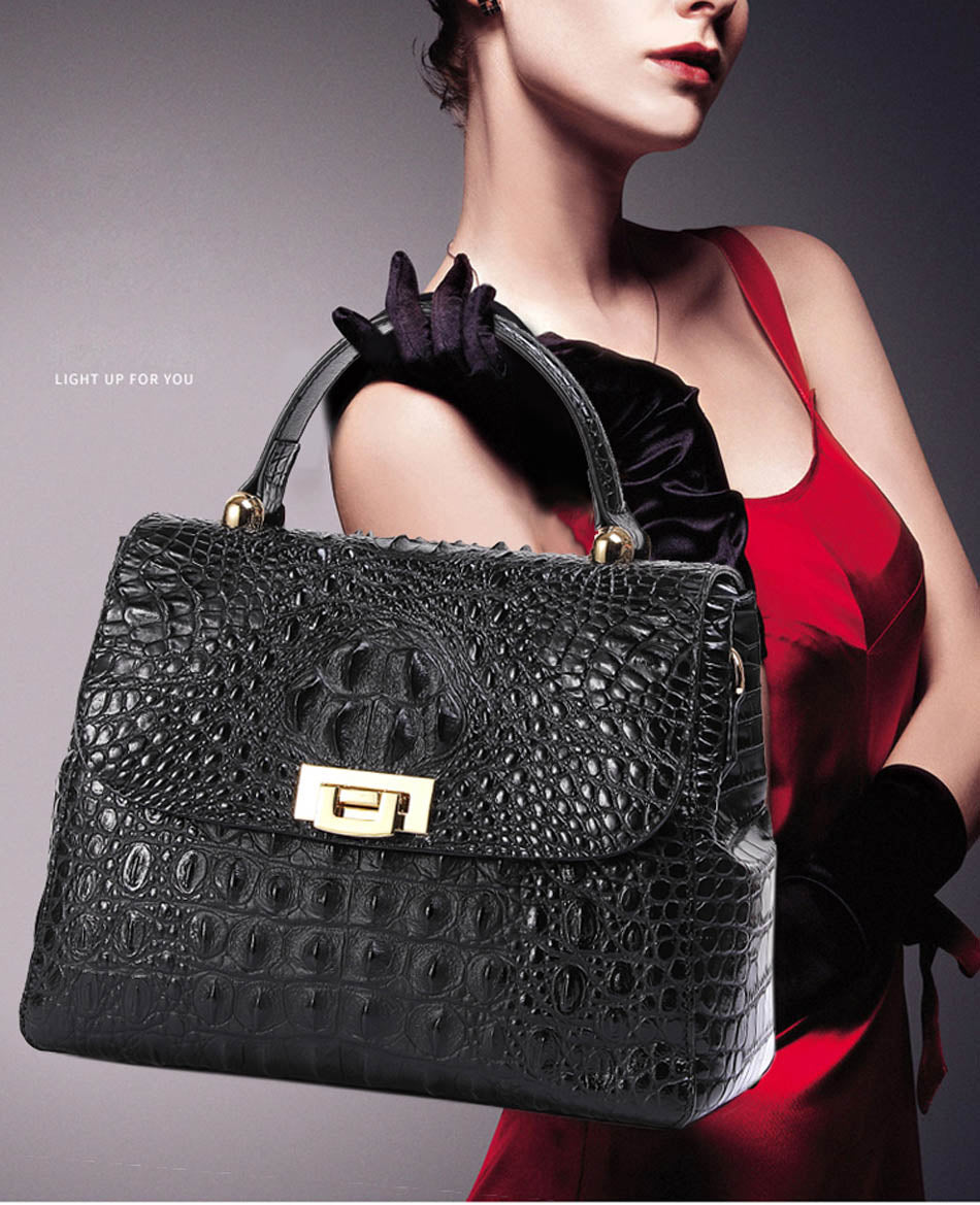 New Superior genuine leather women handbag Embossed pattern Fashion luxury