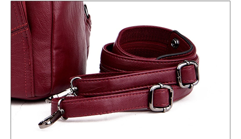 Fashion Backpack Female Leather Backpack  Luxury Travel Bag Large Capacity