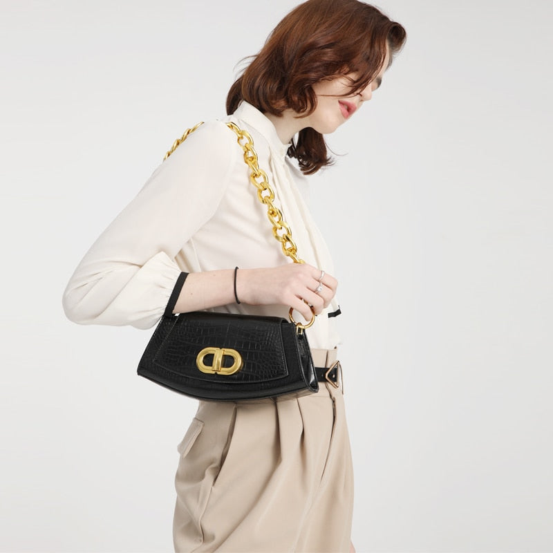 Women luxury designer chain bag