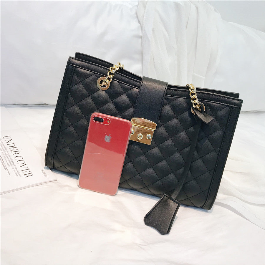 Large Capacity Pu Leather Chain Crossbody Bag High Quality