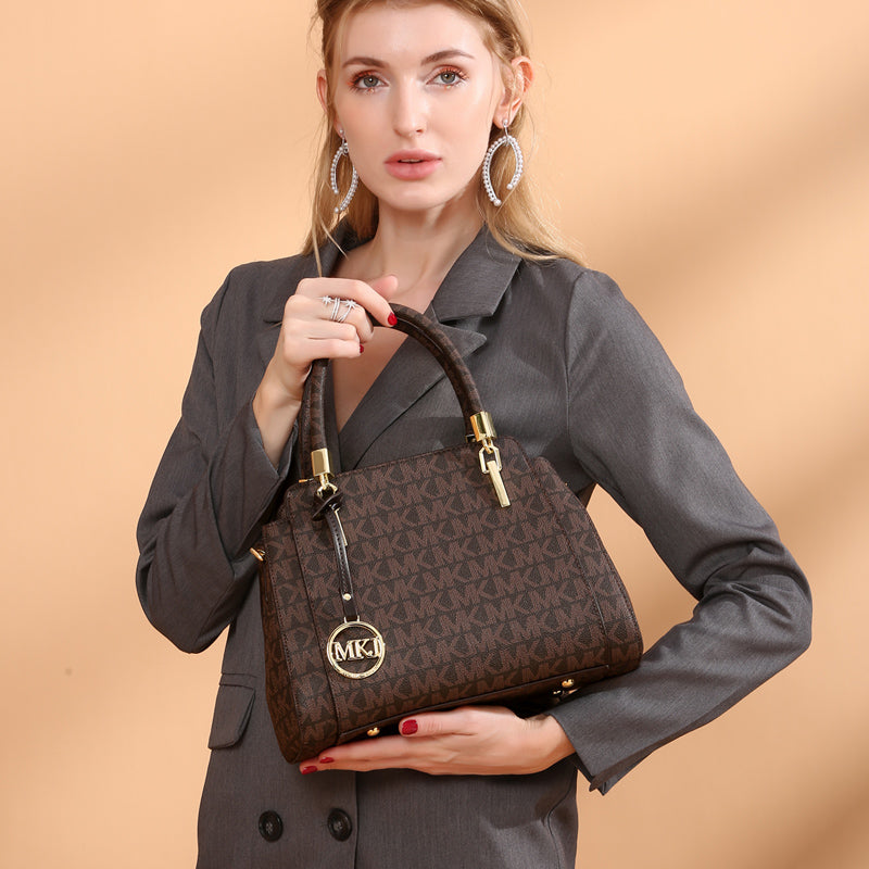 Leather Vintage Signature Tote Retro Fashion Cross-body